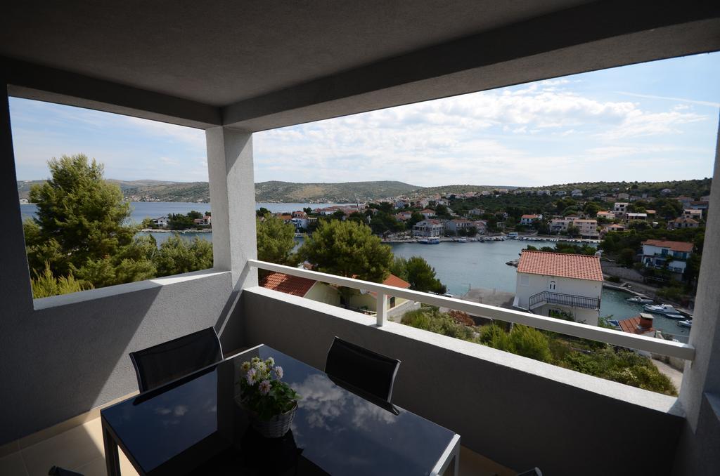 Villa Sena Ражань Экстерьер фото